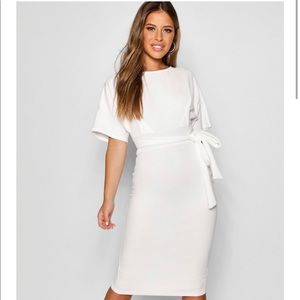 New boohoo ivory midi petite dress